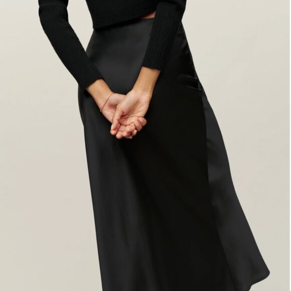NWT REFORMATION | 100% Silk Petites Layla Silk Skirt in Black Size 6 - Picture 2 of 10